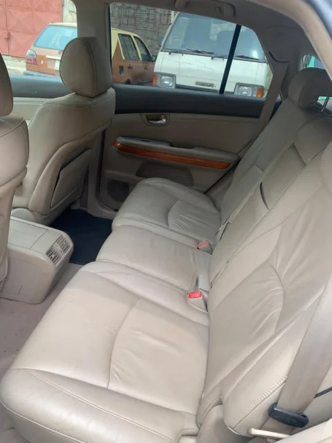 For Sale: Tokunbo Lexus Rx 350 4