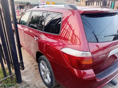 TOYOTA HIGHLANDER 2008