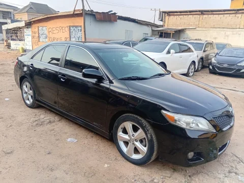 TOYOTA CAMRY 2011 SE