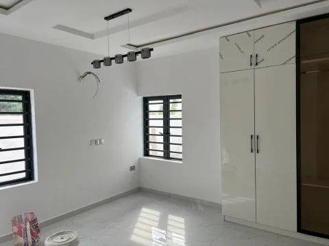 For Sale: Luxury 2 units of 5 Bedroom Duplex 5