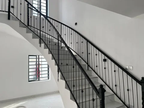 For Sale: Luxury 2 units of 5 Bedroom Duplex