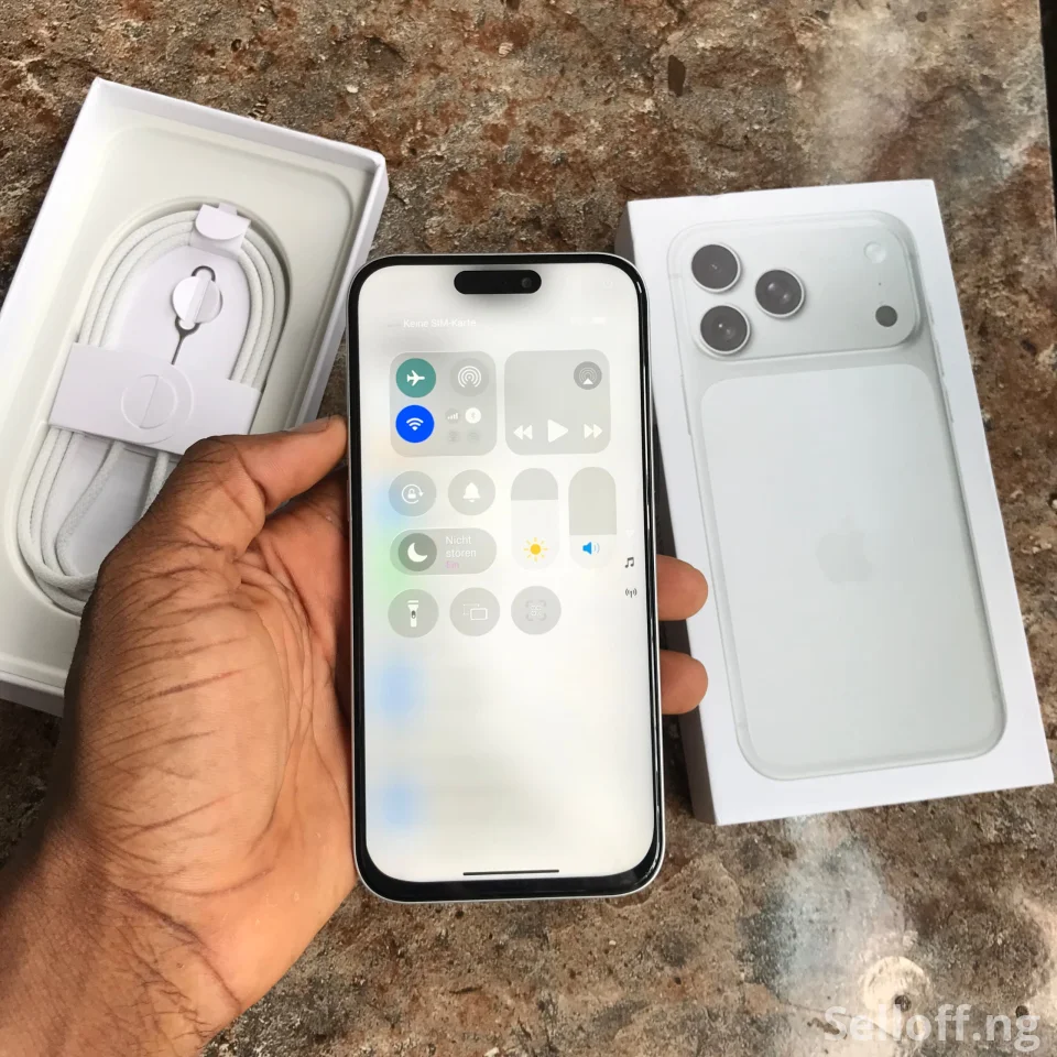 Iphone 17 pro max Dubai android version