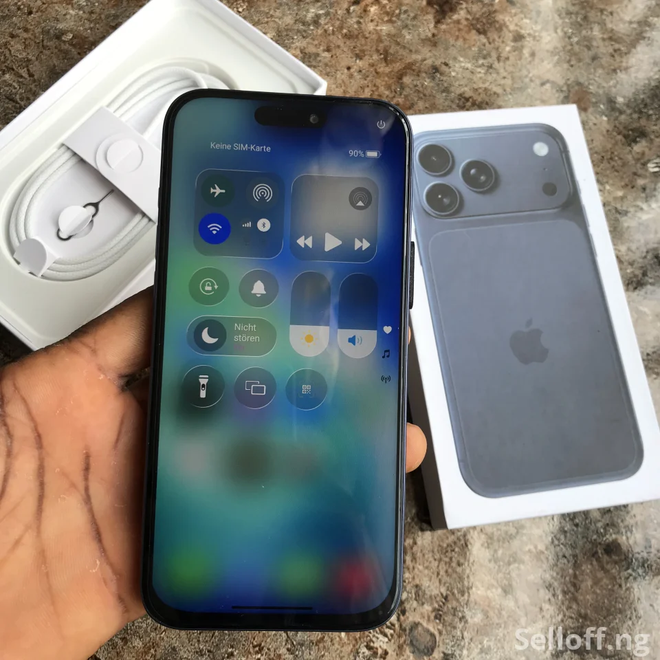 Iphone 17 pro max dubai version