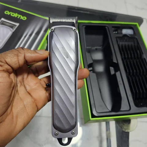 Oraimo smart clipper 2c 6