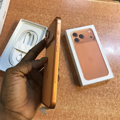 iphone 17 pro max android version 4