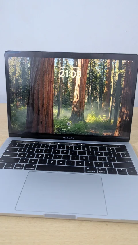 2019 MacBook Pro core i7 6