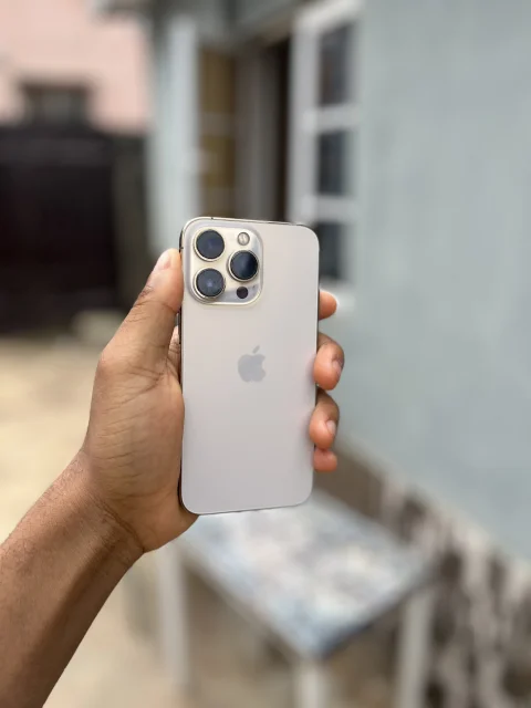 Apple iPhone 13 Pro 3