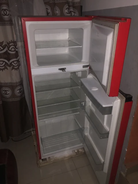 Hisense refrigerator 4