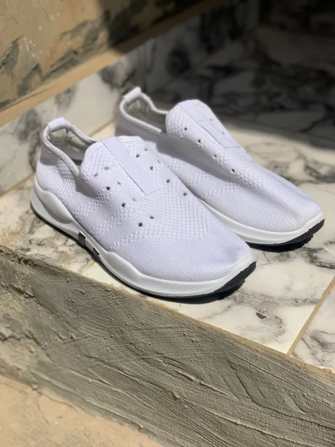 New White Sneakers (44)