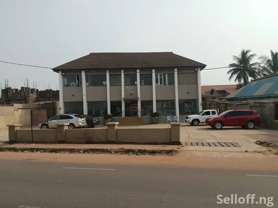 To Let: An open space