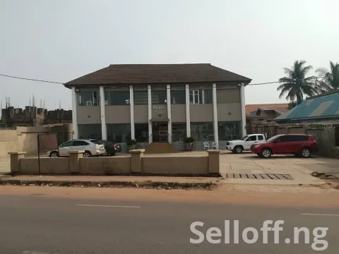 To Let: An open space