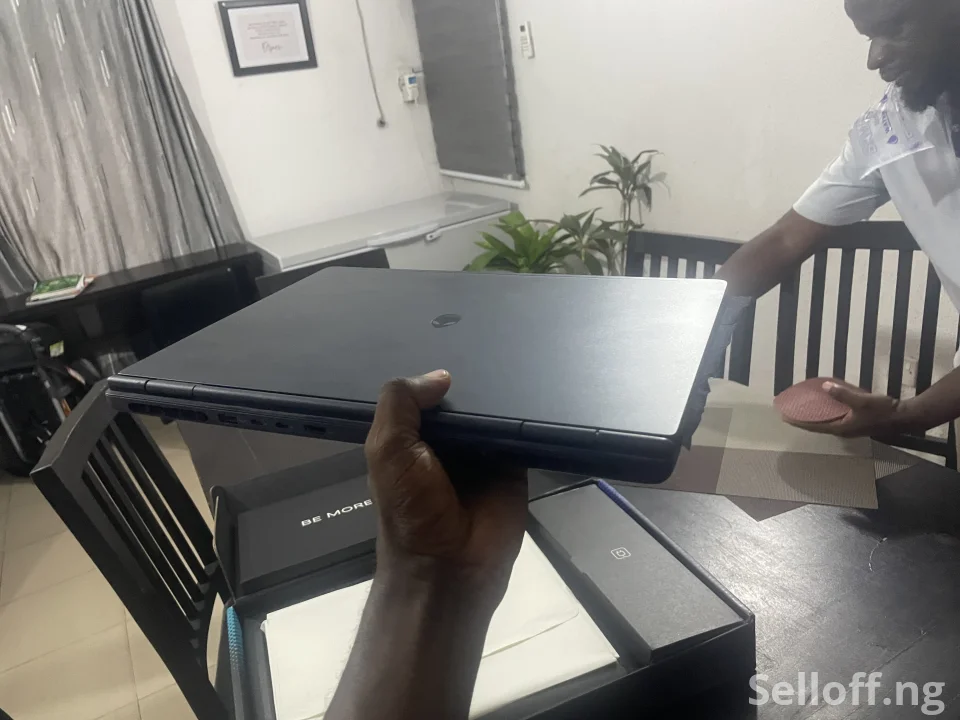 Alienware 16 Aurora Gaming/High End Laptop