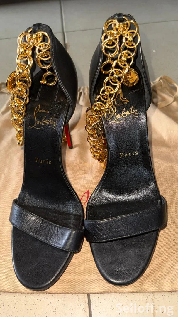 Luxury Black Chain Heel Sandals (Designer Style – Premium Quality)