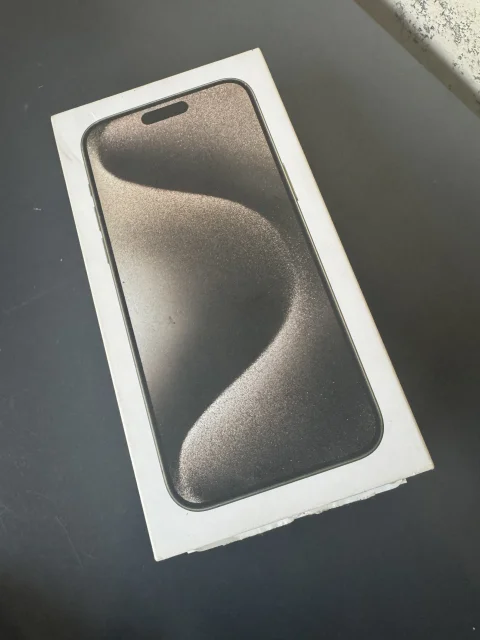 iPhone 15 pro max 10