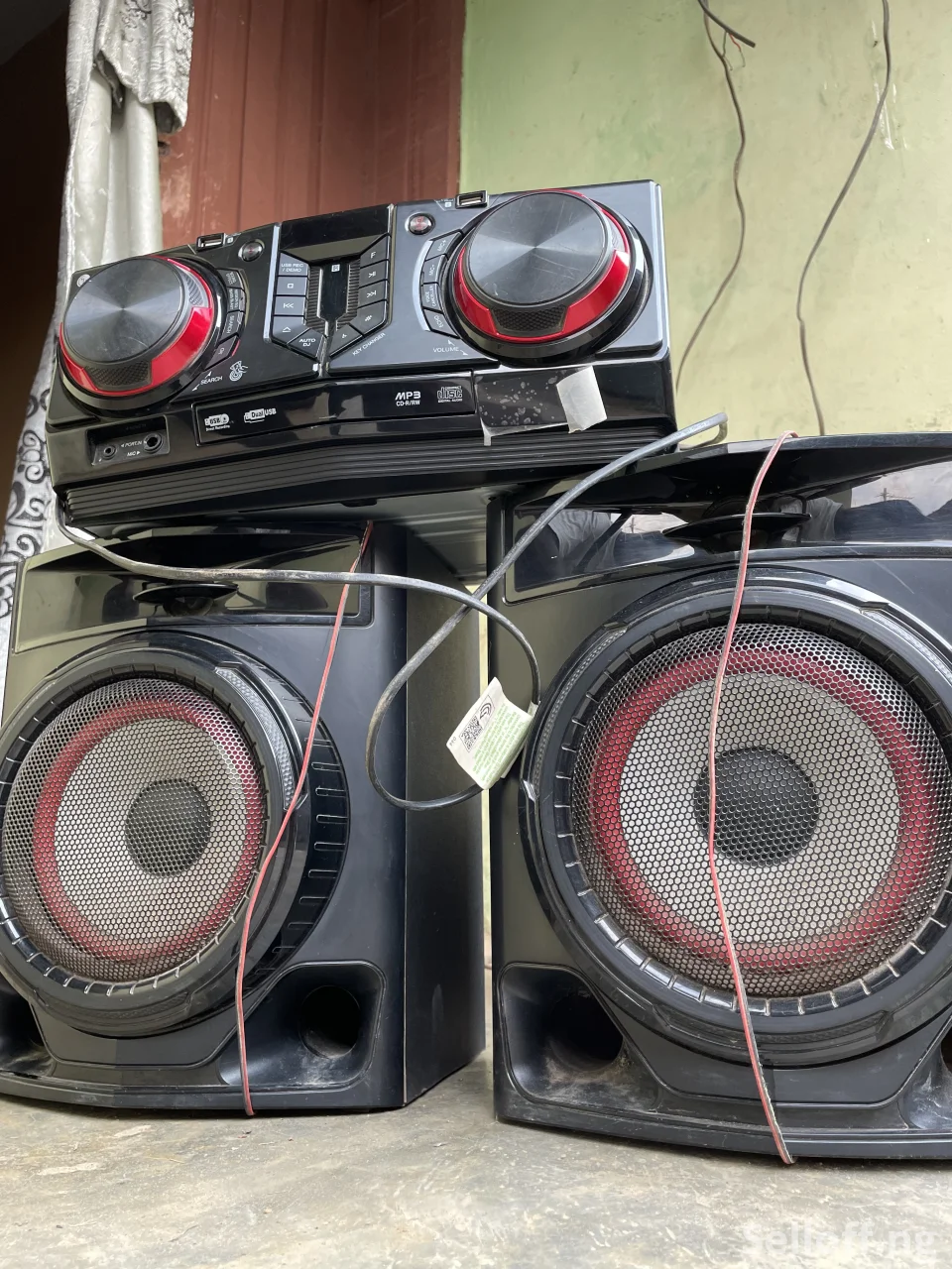 LG XBOOM CJ44 480W sound system Very clean and in perfect working condition Extremely loud with deep bass Supports Bluetooth, USB, CD, and AUX No faults, just plug and play Reason for sale: Need cash urgently Location: [IBADAN] Available for immediate pickup WHATSAPP or CALL 09068868585