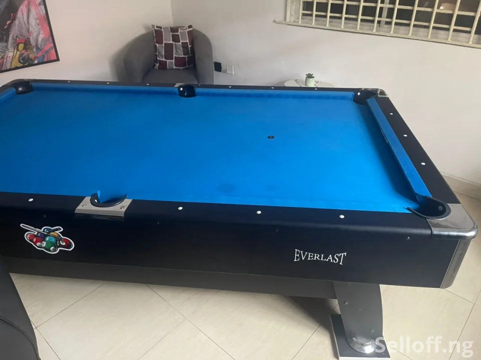 Snooker Table