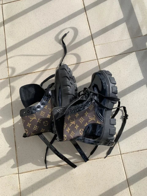 Women’s boot 4