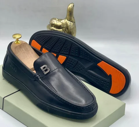 Leather shoes for men