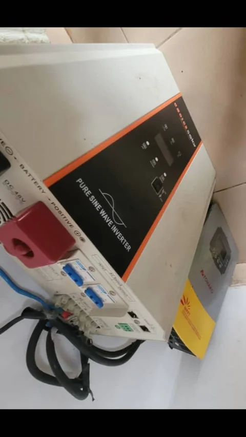 5kva inverter....4 batteries..8 panels of 300 watts.