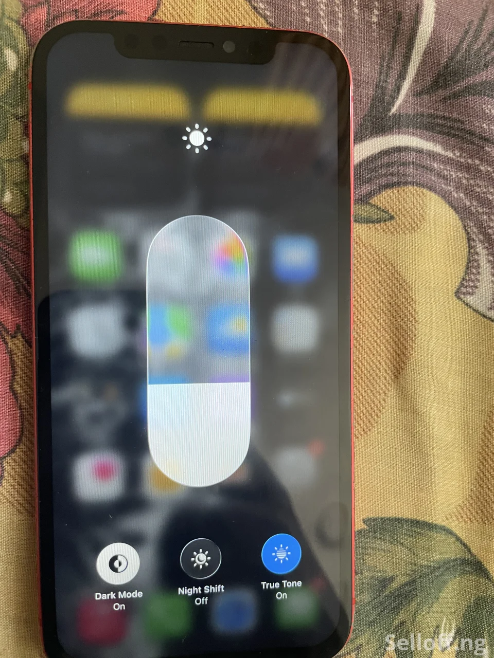 iPhone 12 128GB Red