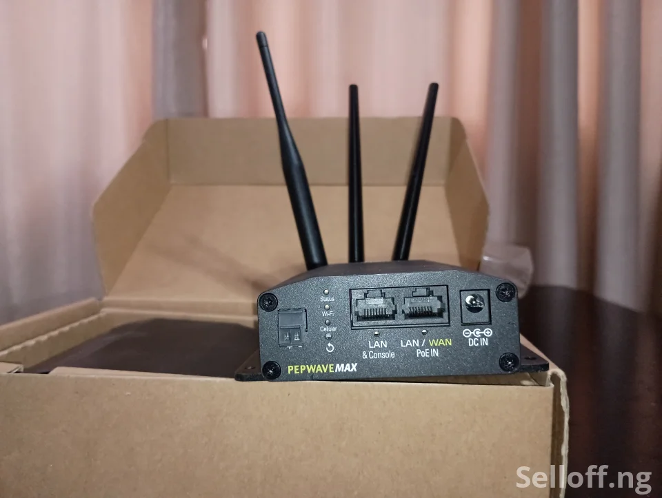 Peplink BR1 mini 4G router