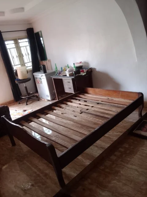 bed frame 3