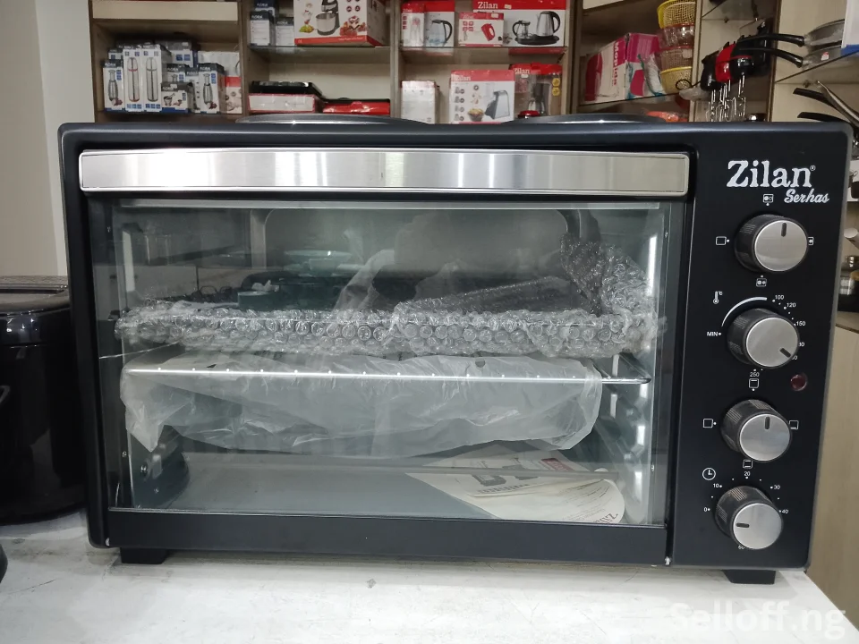 Electrical Oven With Tray And Rack
