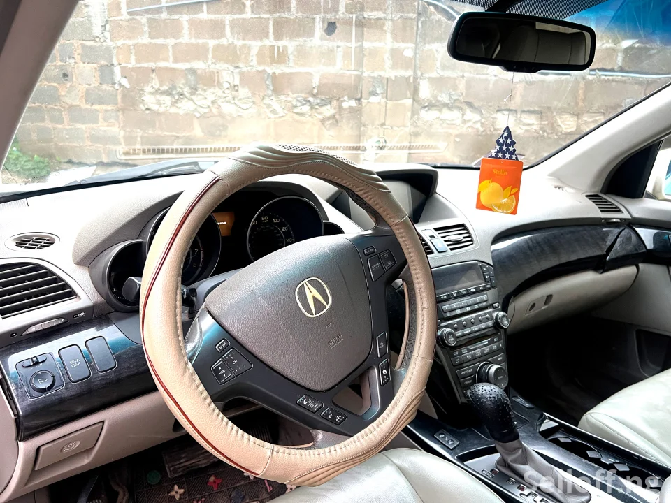 Acura MDX SUV in Great Condition