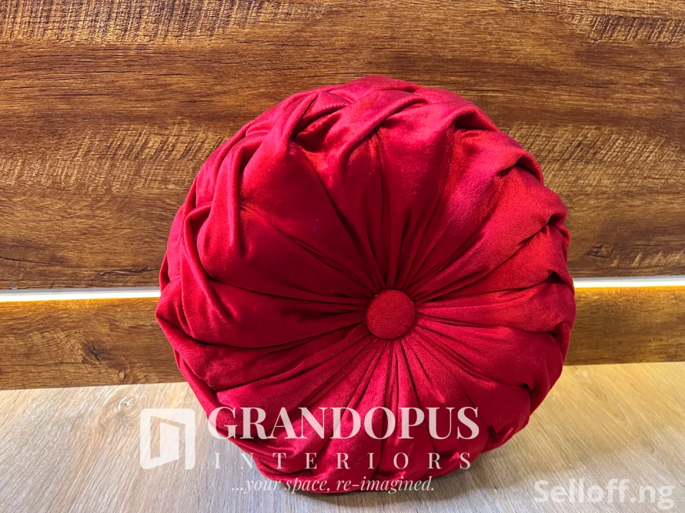 Round Pintuck Wine Throw Pillow