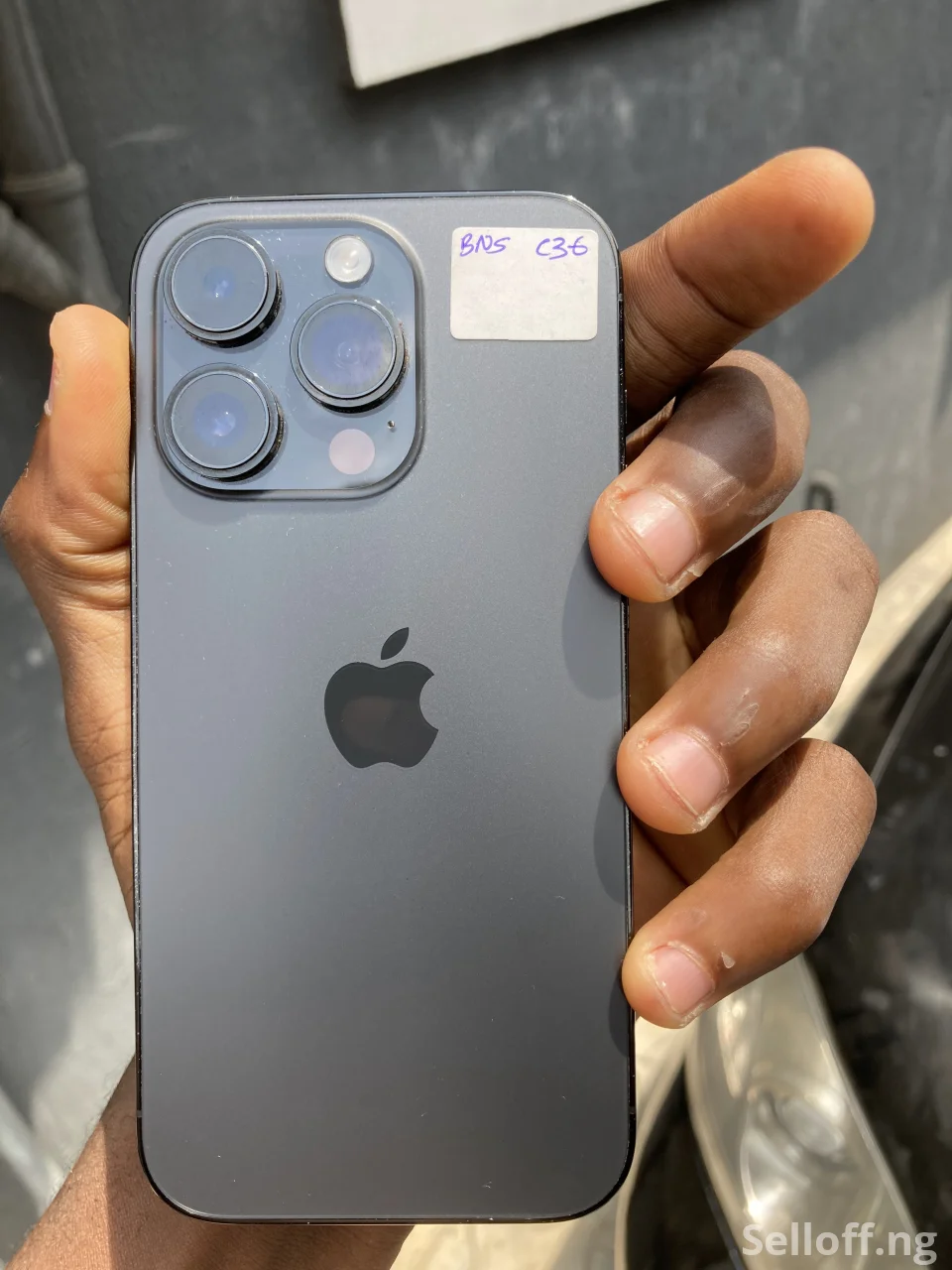 iPhones 14 pro eSIM