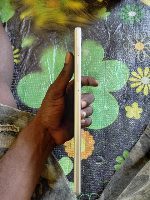 Samsung Galaxy Tab A7 Lite 4