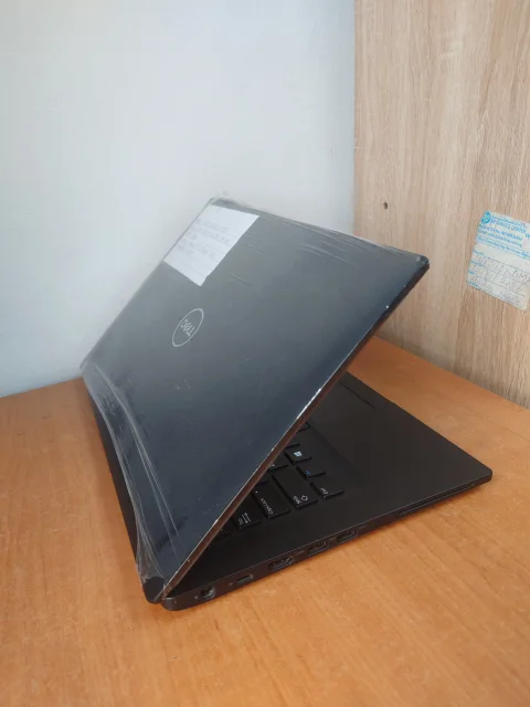 DELL LATITUDE 7490