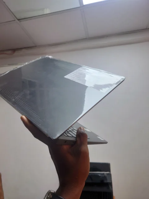 LENOVO 81YK 5