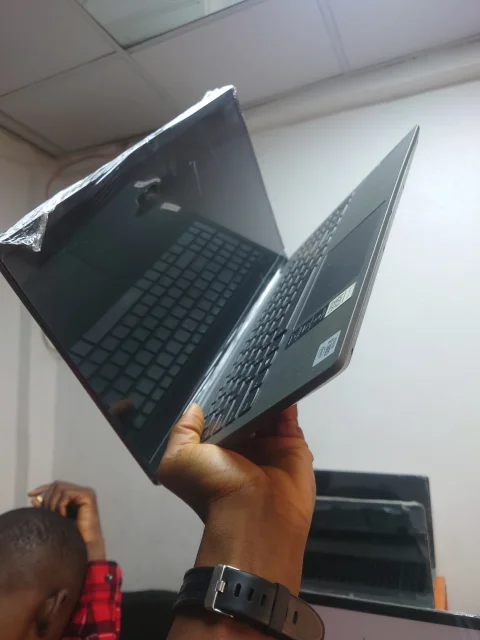 LENOVO 81YK