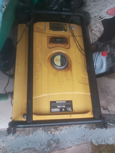 Elepaq sv6800e2 4.5kva Generator