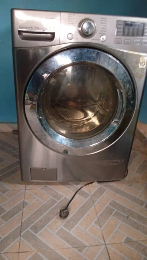 Washing Machine (Fairly used) 5