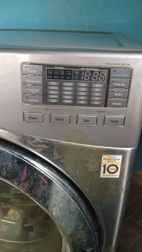 Washing Machine (Fairly used) 4