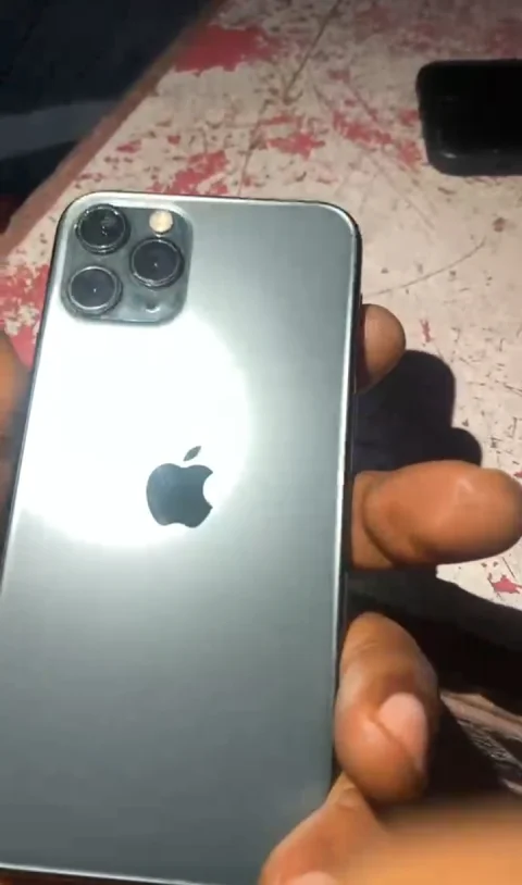 iPhone 11 Pro max