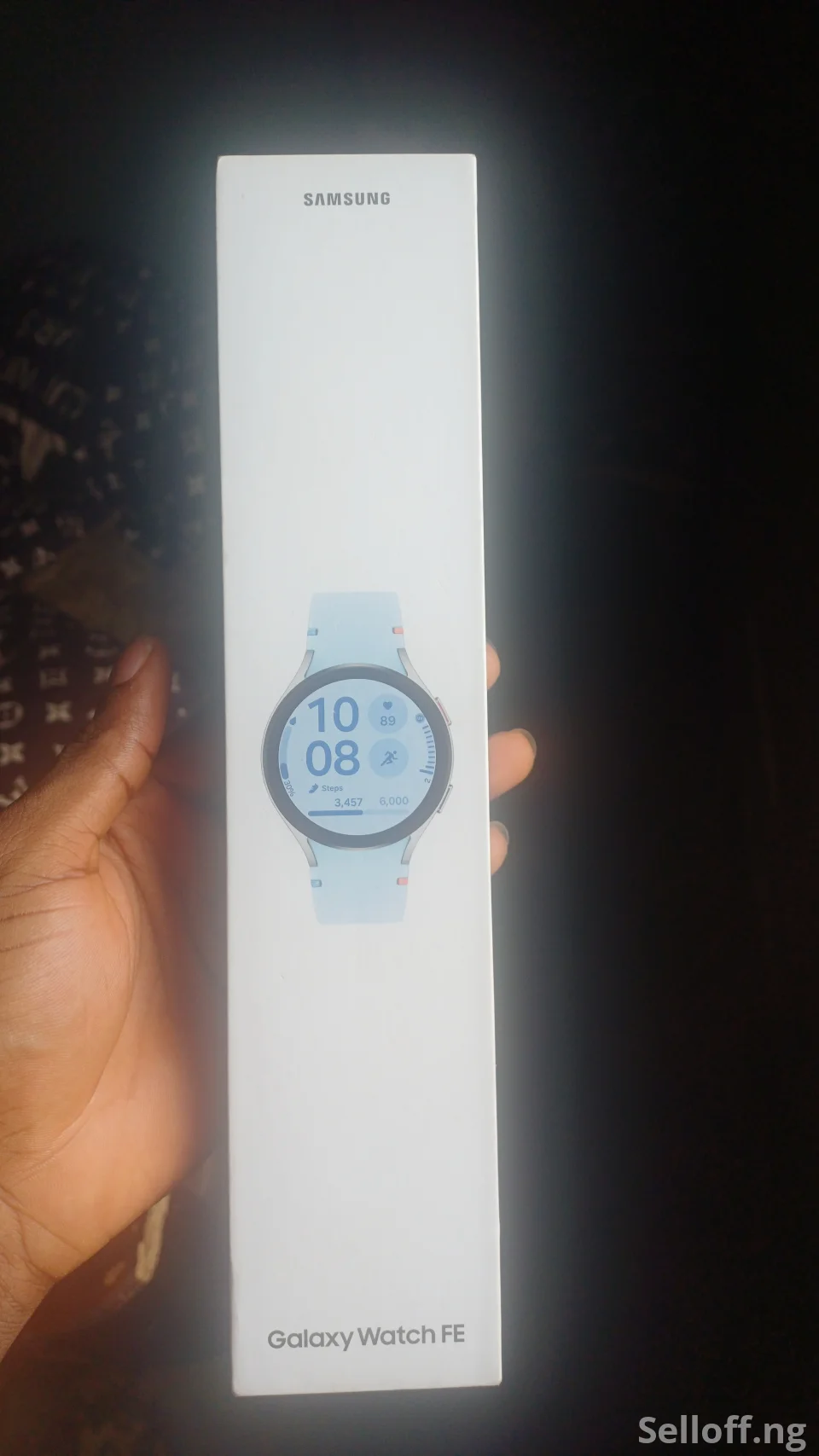 Samsung Galaxy Watch FE 40mm With Extra Chain Strap