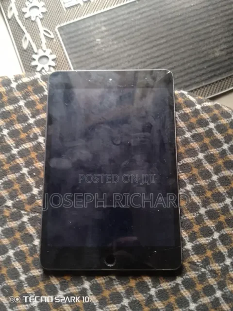 IPAD 5 mini