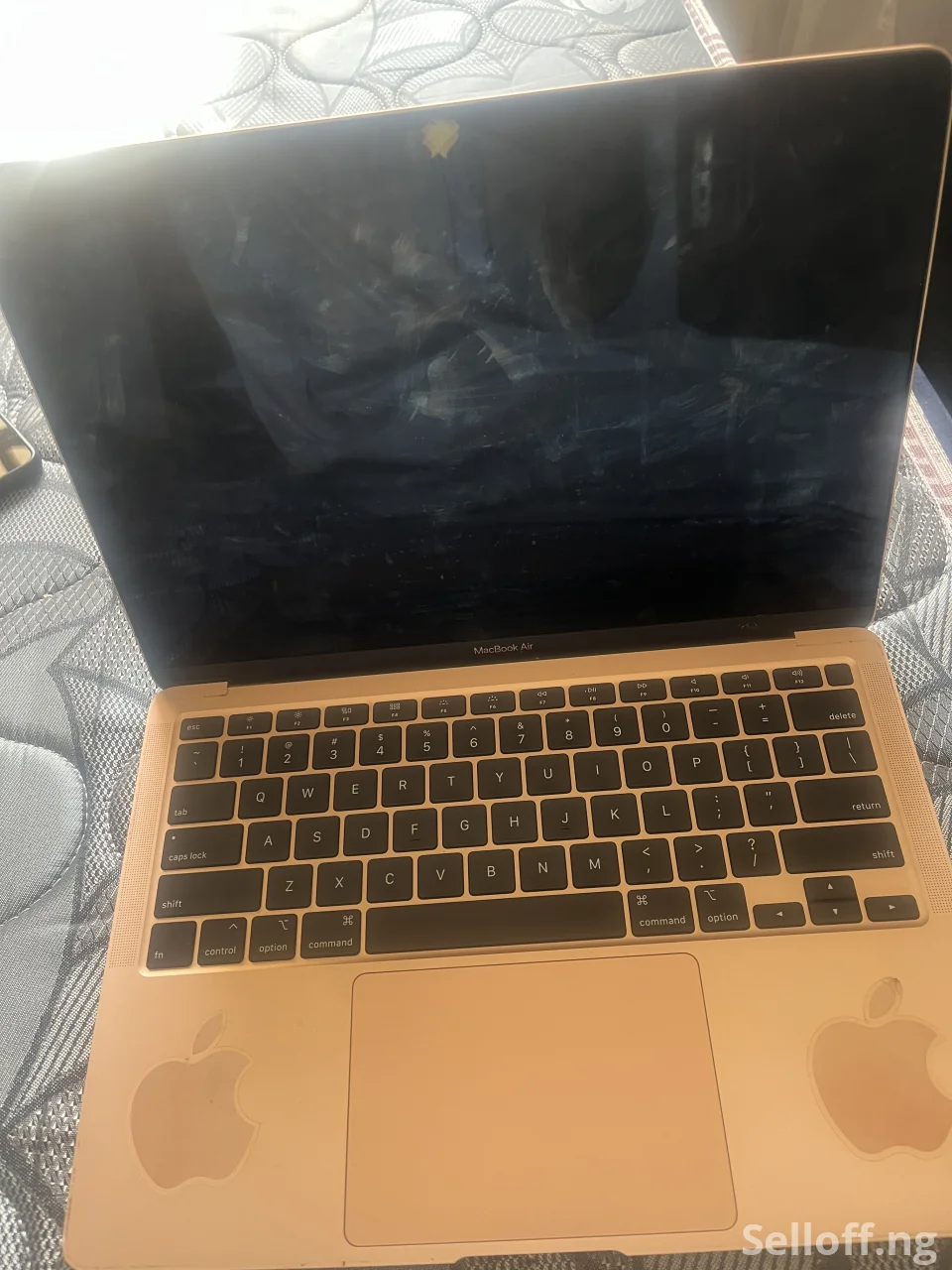 MACBOOK AIR 13 2020